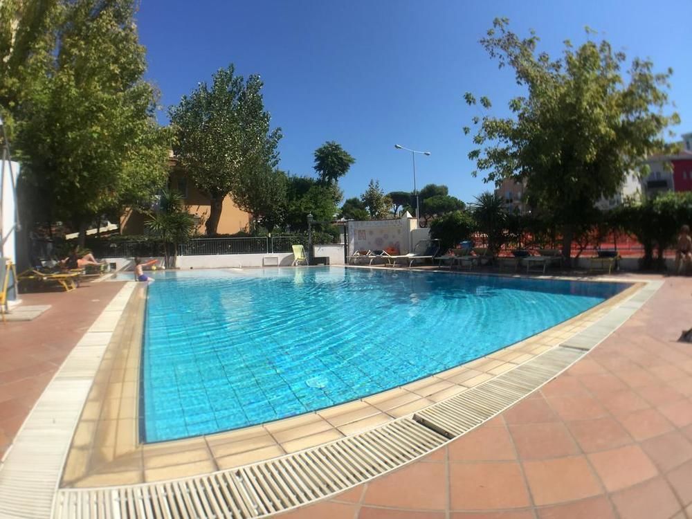 Mehari Rimini - Family Hotel Bagian luar foto