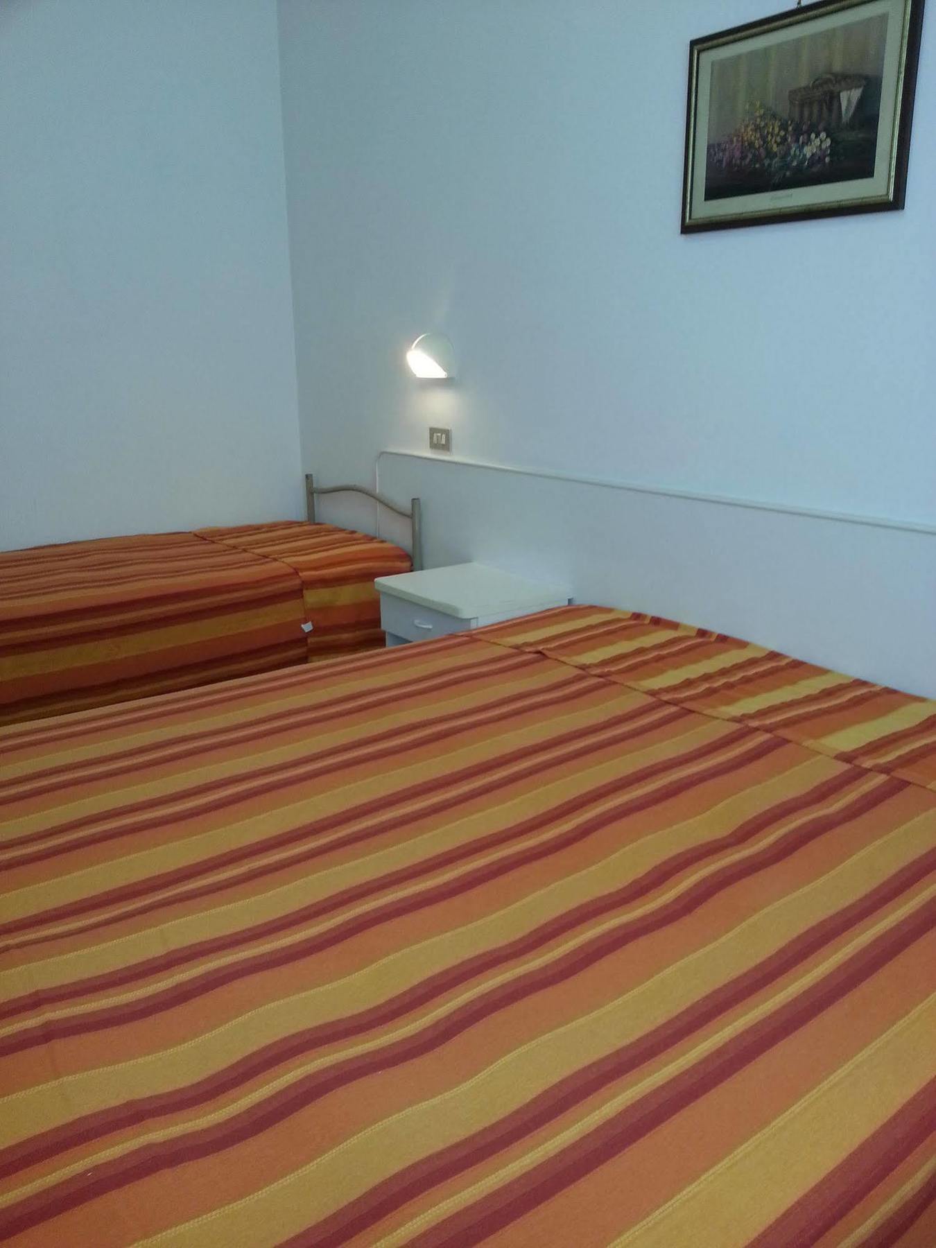 Mehari Rimini - Family Hotel Bagian luar foto