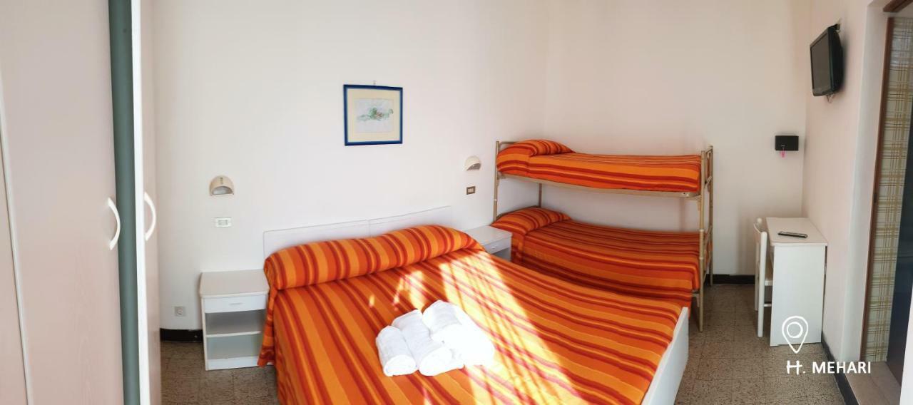 Mehari Rimini - Family Hotel Bagian luar foto